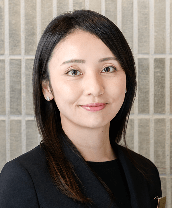 新井香代